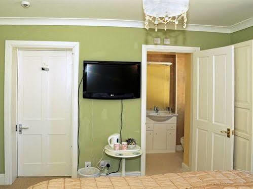 Bed & Breakfast Pant Teg 4*